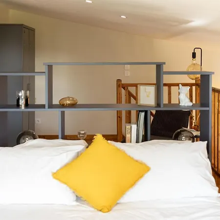 아파트 Loft Equipe Au Coeur D'un Domaine Viticole Campsas